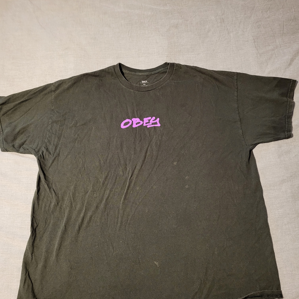 Obey Olive T-Shirt with Pink Logo - Picture 3 of 3